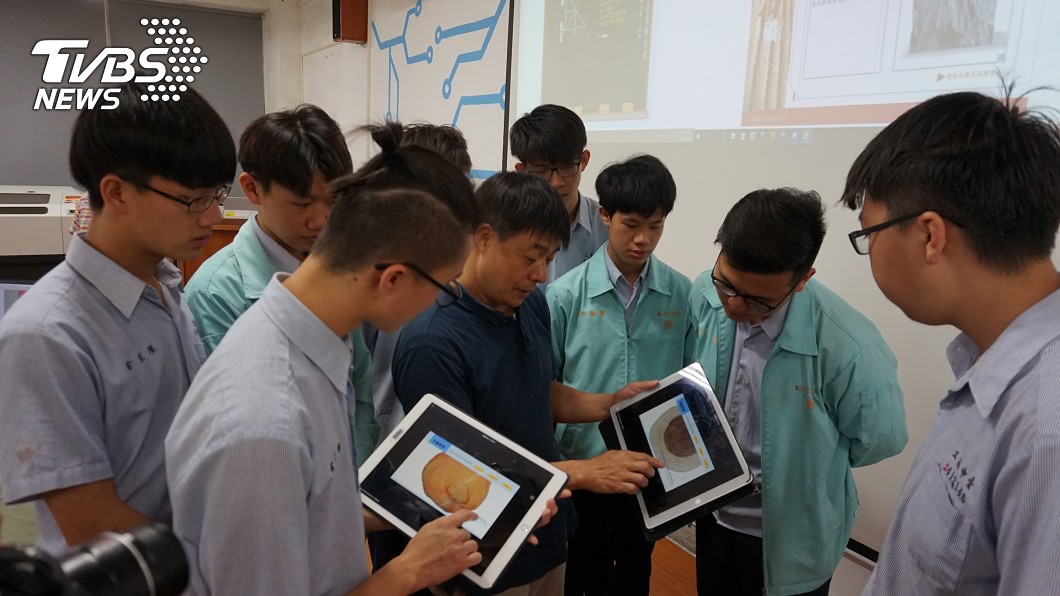 VR融入教學 台中高工培養學生學習力