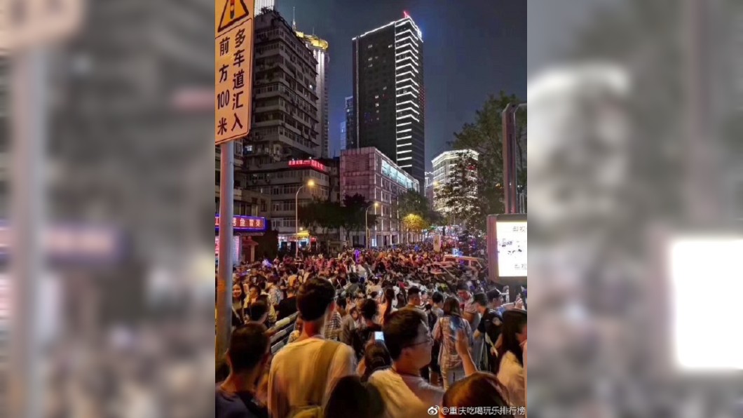 陸五一小黃金週3天假 人潮擠進網紅景點