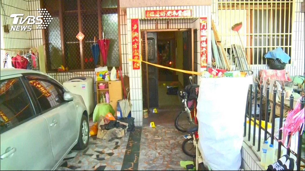 快訊/左頸動脈遭砍斷!疑夫妻互砍 妻死夫重傷