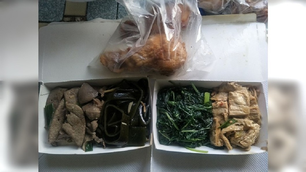 台中超佛心自助餐 4菜4雞腿200元有找!