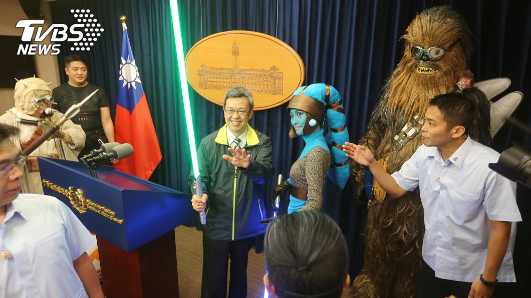 星戰迷攻佔總統府!李家同痛心「白宮有嗎?」秒遭打臉