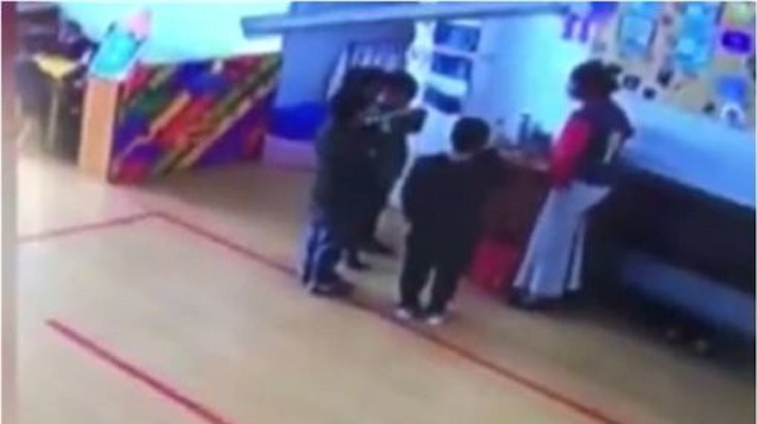 5幼童上課聊天 狠心老師逼喝「滾燙熱水」處罰
