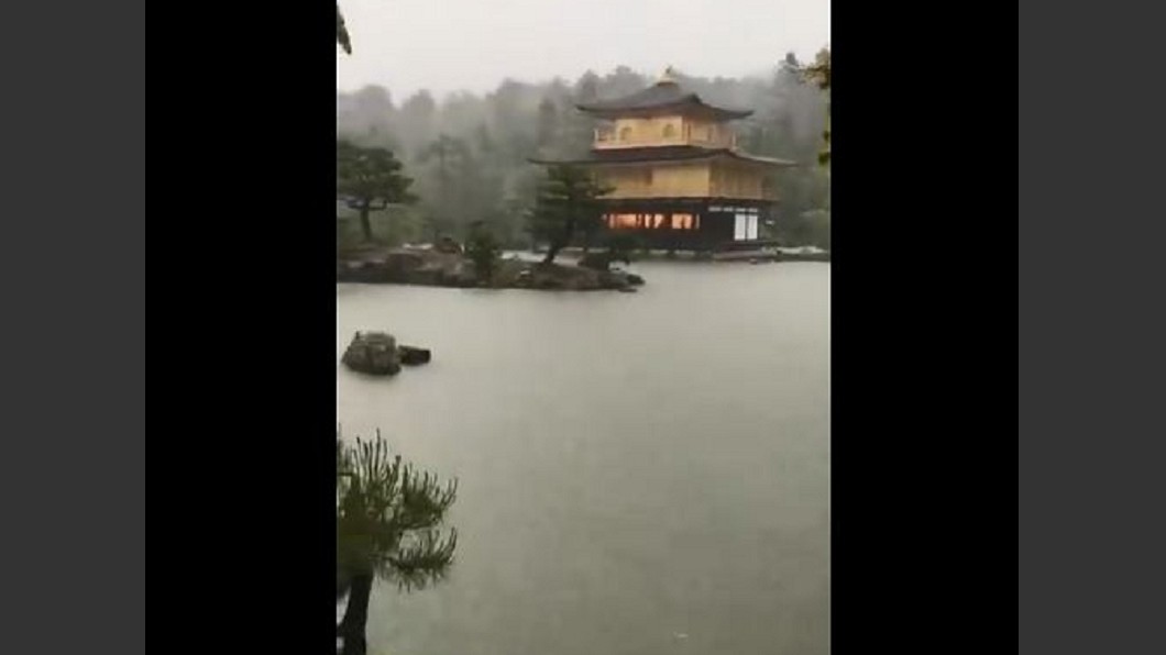 日本東京鋒面來襲 滂沱大雨氣溫驟降