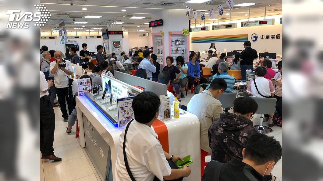 499吃到飽大軍壓境 通訊行還有這幾招