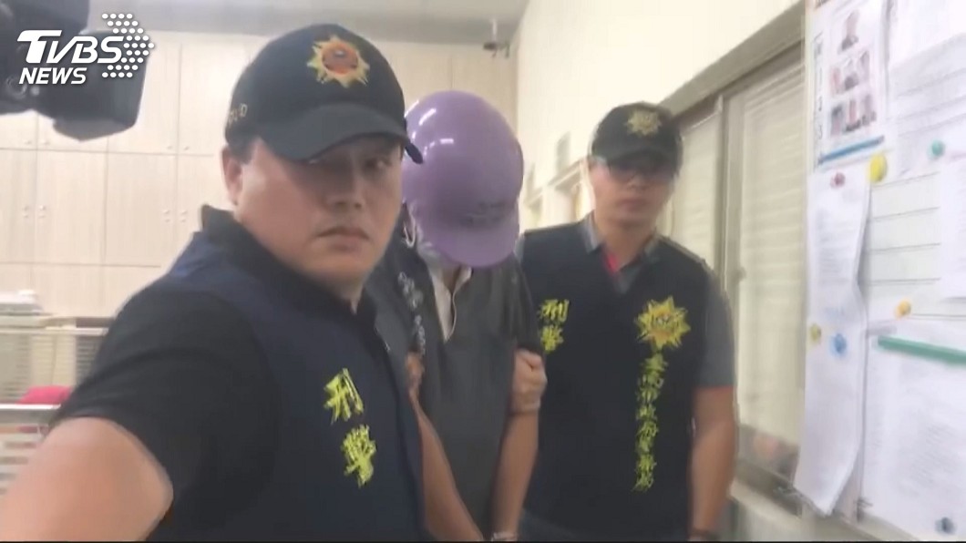 男子於2018年因行竊失風，持榔頭擊殺外婆、叔公及嬸婆3人。（圖／TVBS資料畫面）