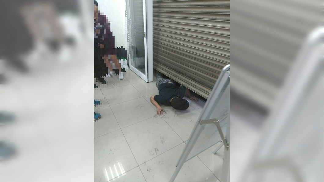 鐵門開開關關馬達燒壞 辦499竟成「短期合宿」