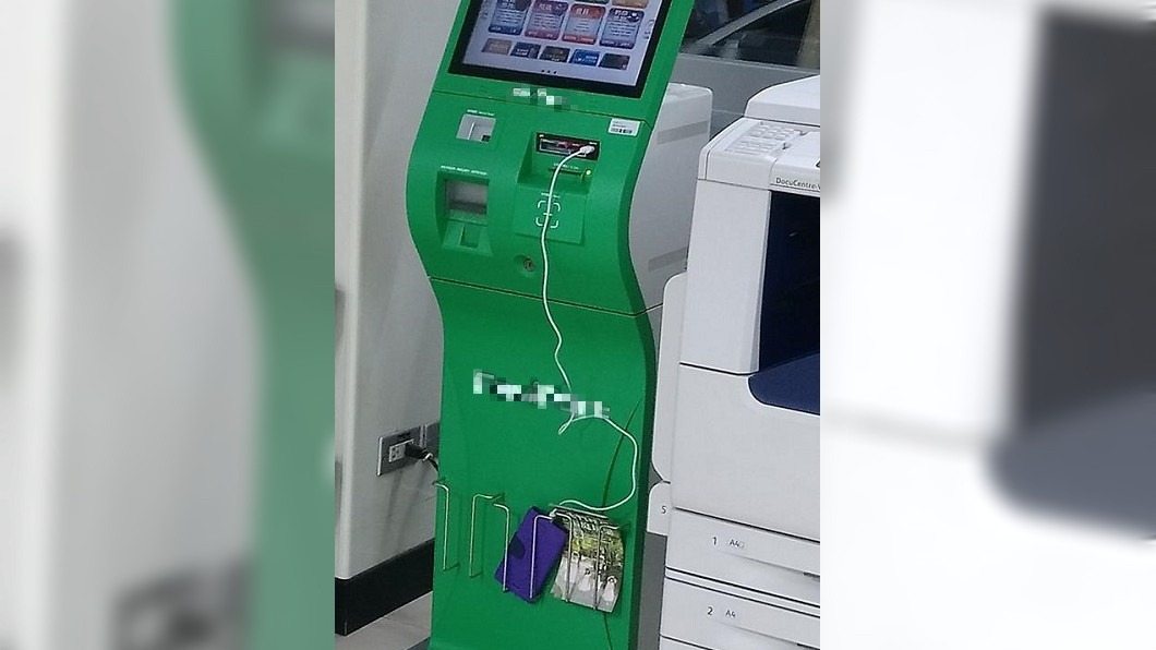 手機沒電「來這招」!店員看傻眼 內行人:半小時5%