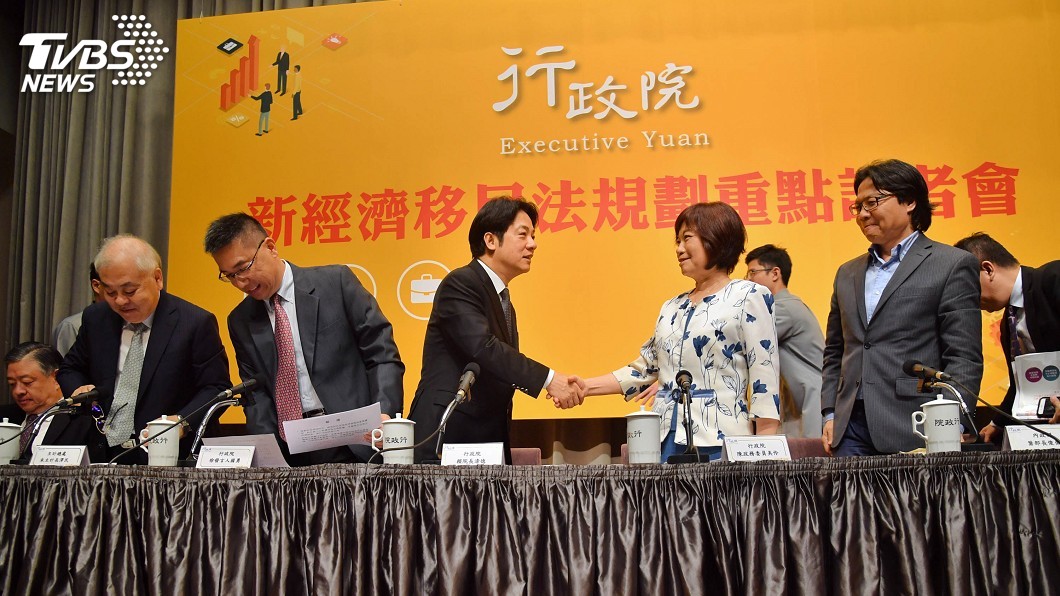 補中階技術人力12萬缺工 行政院設2前提