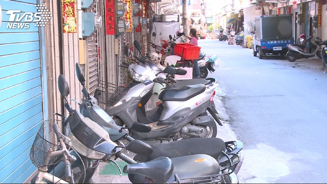 停巷弄沒違規!車主收到這張字條 嚇傻:被身家調查?