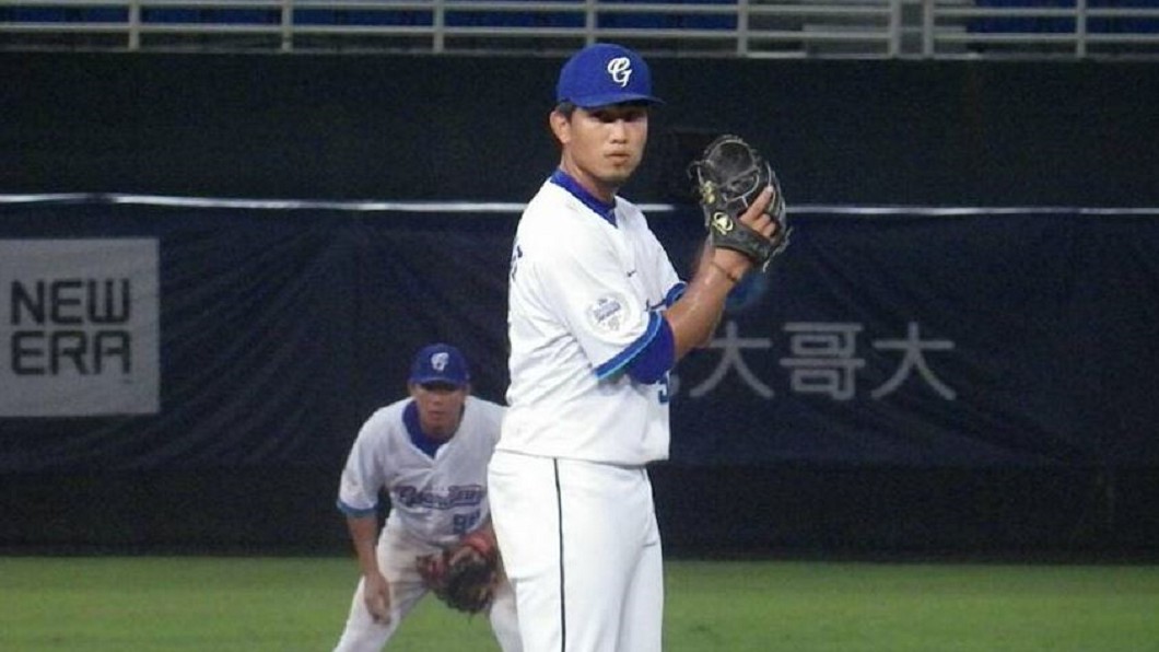 勝雄體力讚！趁妻睡著狂撩檳榔妹　御用2大外約神器曝光
