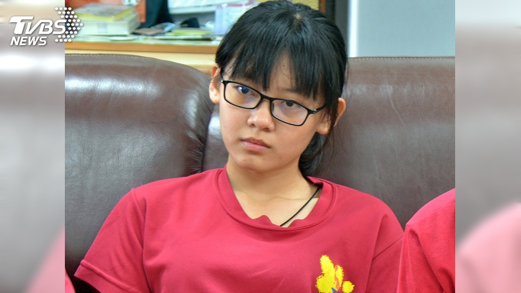 部落嬤徒步就醫摔死　排灣女孩立志回鄉從醫