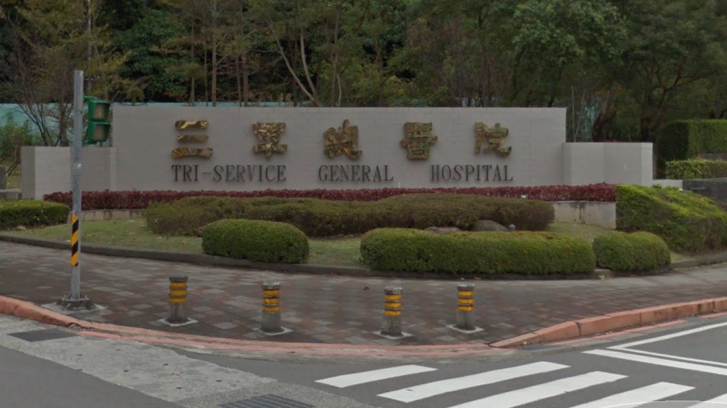 18歲高職生墜樓 命危送往三總急救