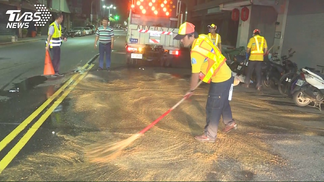 病母家中斷氣...他崩潰輕生 支離破碎慘死街頭