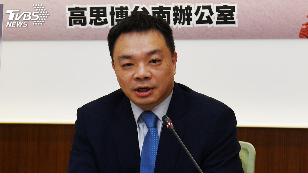 高思博初選民調贏　不排除再與陳子敬民調