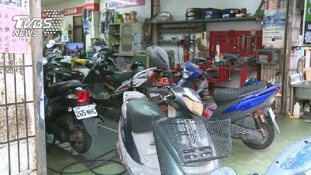 修機車200元遭嫌太貴 10年師傅嘆「技術不值錢」