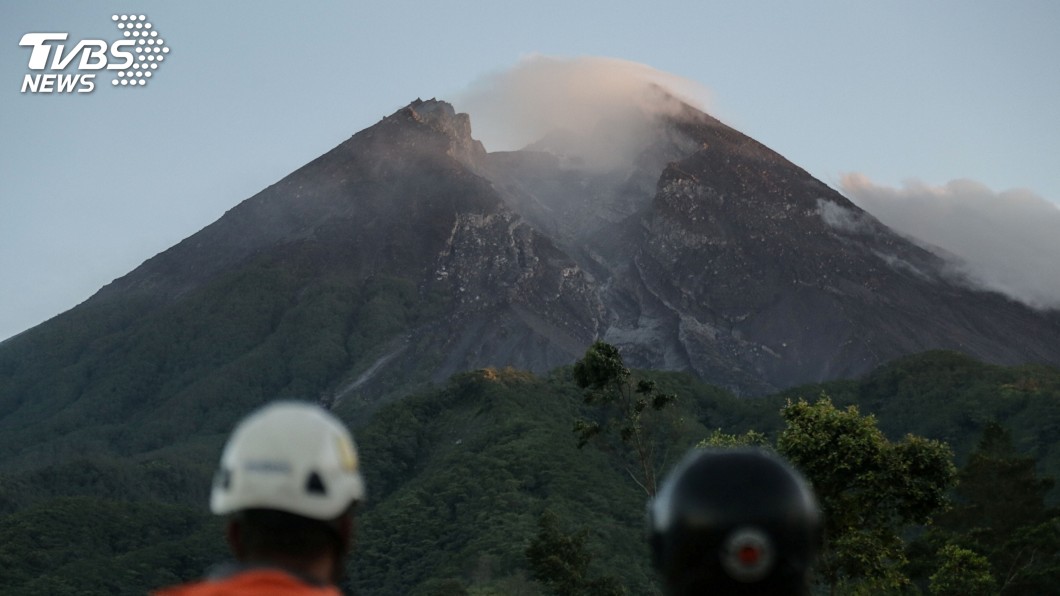 印尼梅拉比火山噴發 方圓3公里列禁區