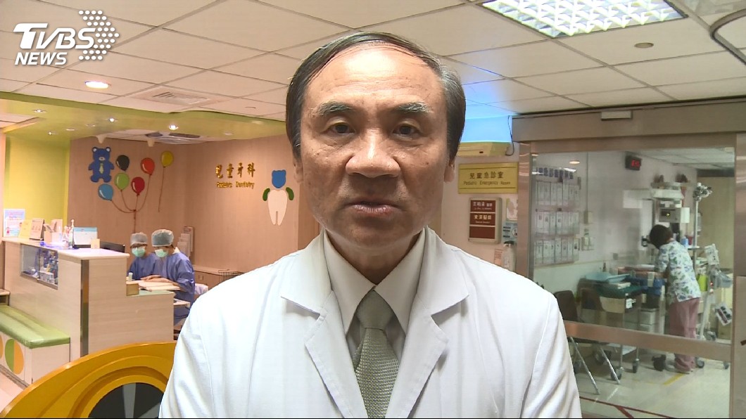 彰基副院長周志中表示,女童尚未脫離險境,接下來3天是關鍵,且院方還找來婦產科醫師會診,發現女童有肛裂傷口,不排除遭到性虐待。圖/TVBS