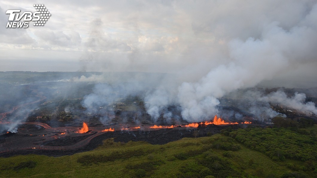 夏威夷大島見熔岩噴泉 火山霧霾恐害健康