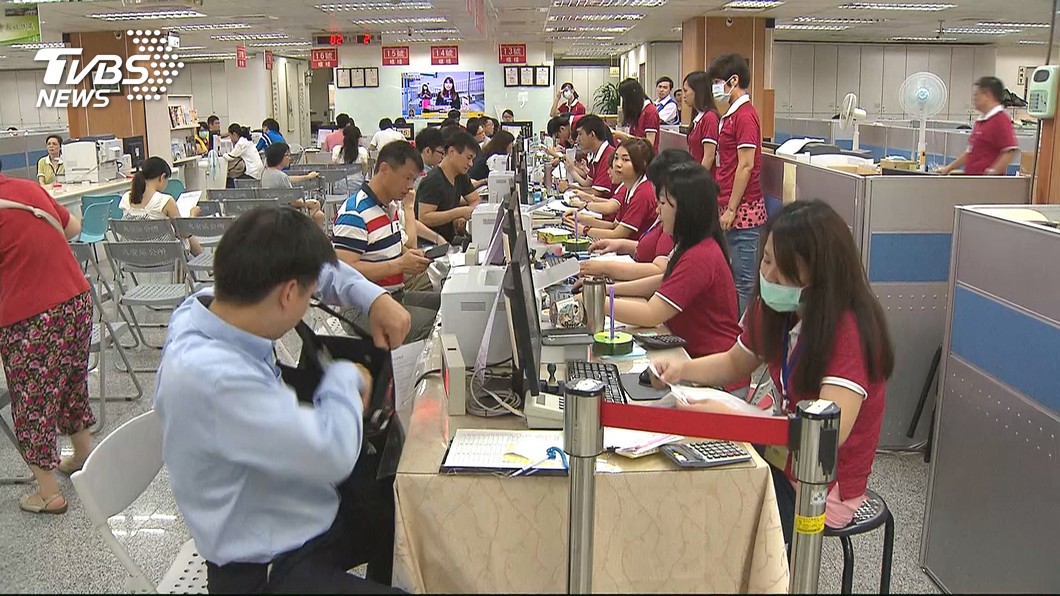 報稅季將至 勞退自提者注意扣繳憑單總額
