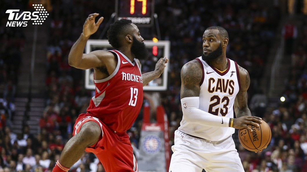 詹姆斯與哈登傲視群雄 全票入選NBA第一隊
