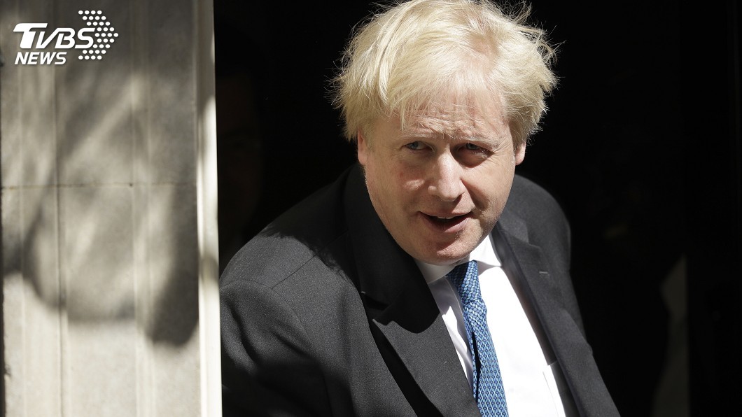 英外相接惡作劇電話 大談俄國18分鐘