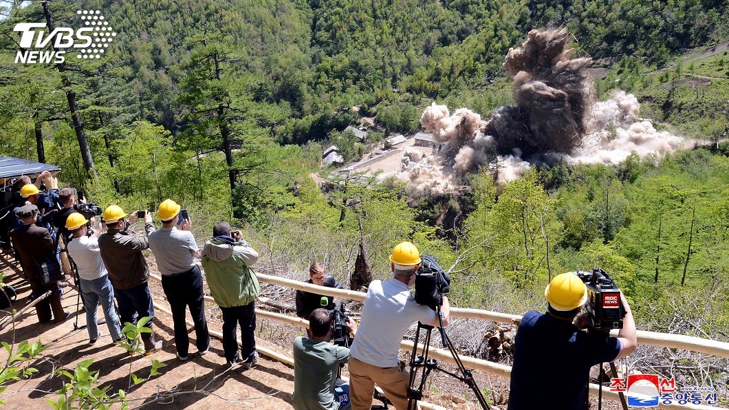 北韓公開毀核試場影像 在場記者:感受到大爆炸