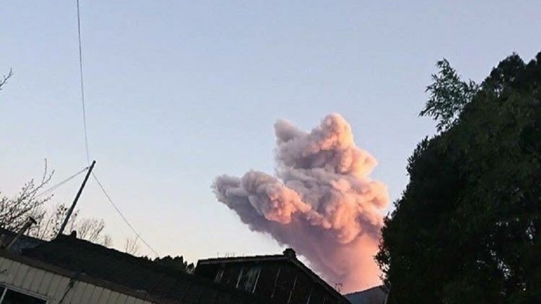 超Q!天空驚見「貓雲」 網笑:連雲也一樣厭世
