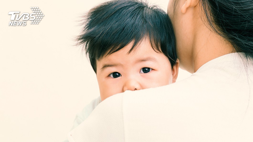 她想看兒子!媽寶前夫竟「這樣回」 網怒譙:沒斷奶?