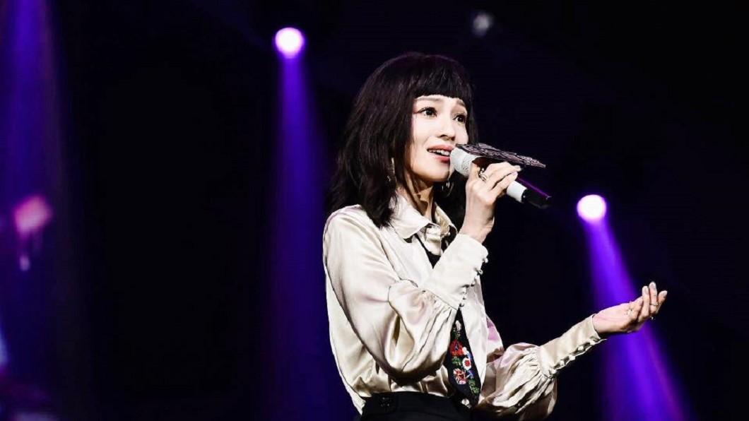 張韶涵母淪台勞！舅出面指控她棄養父母　要求磕頭認錯