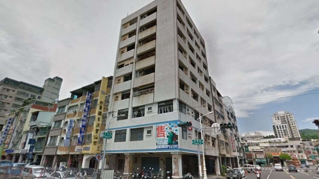 死屍堆疊樓梯!24冤魂夜半慘叫 猛鬼樓鄰居第一排賣光