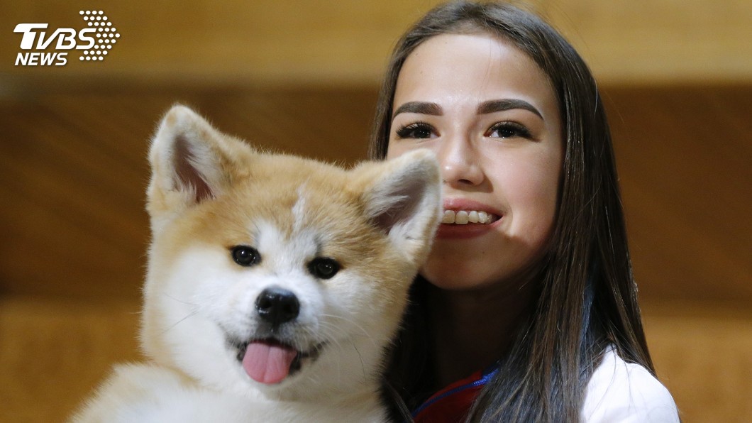 冬奧放大心願 日秋田犬禮贈俄滑冰金牌