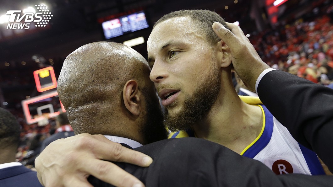 柯瑞3分球發威 勇士逆轉勝晉級NBA決賽