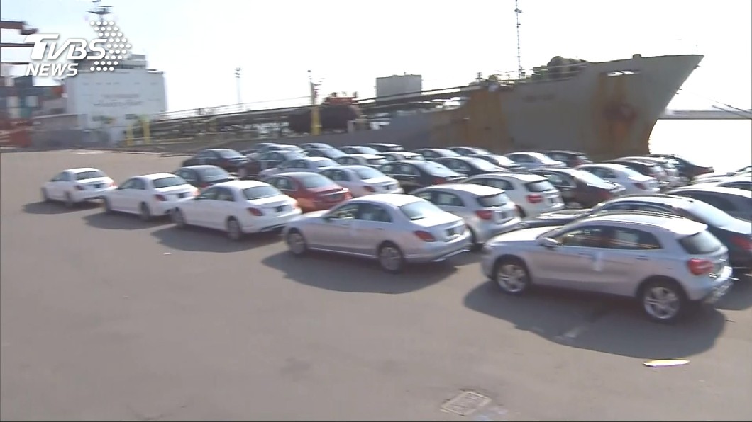 陸降進口車關稅至15% 兩岸價差達百萬