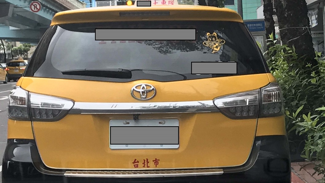 幫派霸佔捷運站旁排班區 多名小黃司機遭勒索