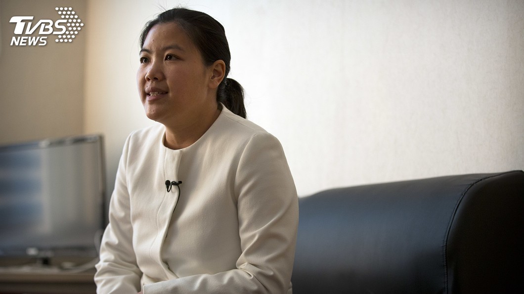 才見梅克爾 余文生妻遭中國限制人身自由
