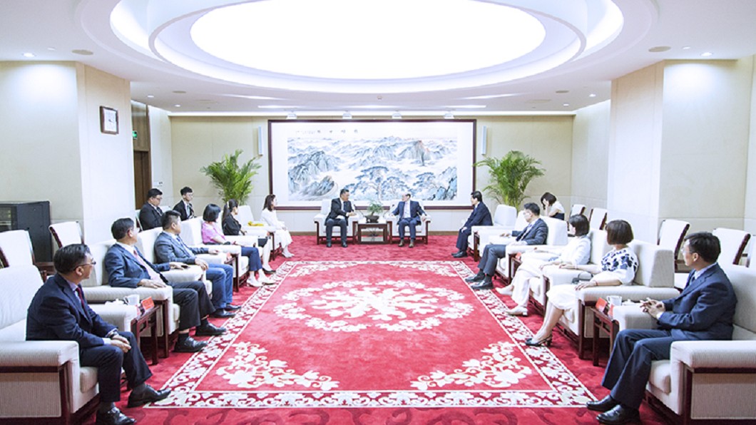 國民黨8立委赴陸海峽論壇 黨政人士:向中國「朝貢」