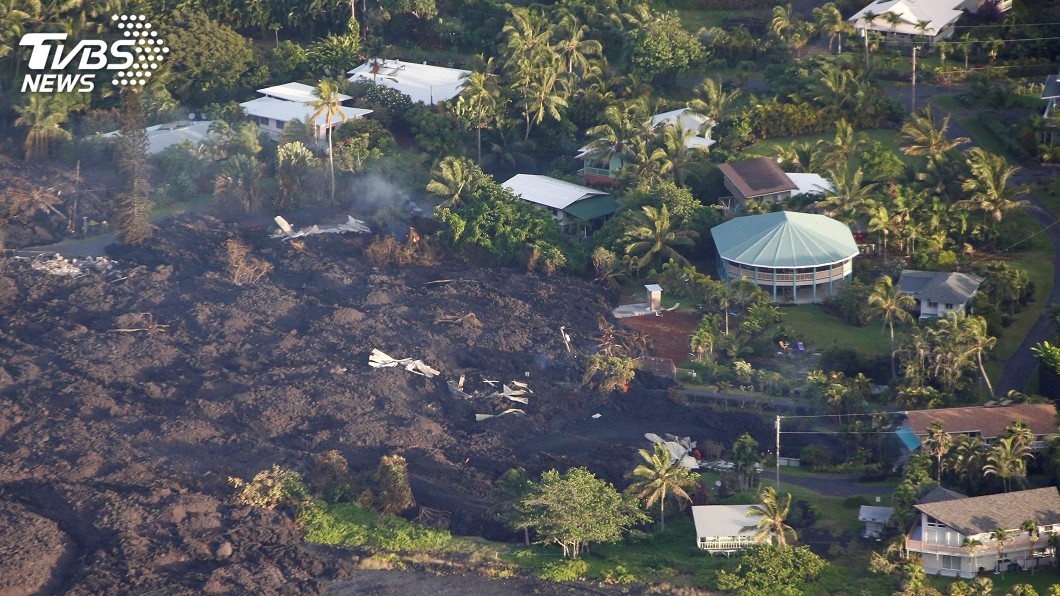 幾勞亞火山熔岩四溢 逾150戶住家遭摧毀
