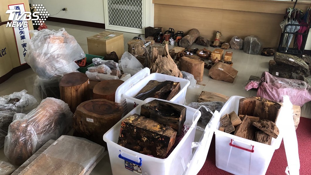 檢警瓦解盜伐集團逮15人 逃逸移工在列