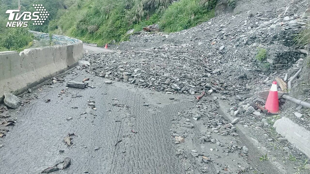 南橫公路落石坍方 部分路段暫勿進入