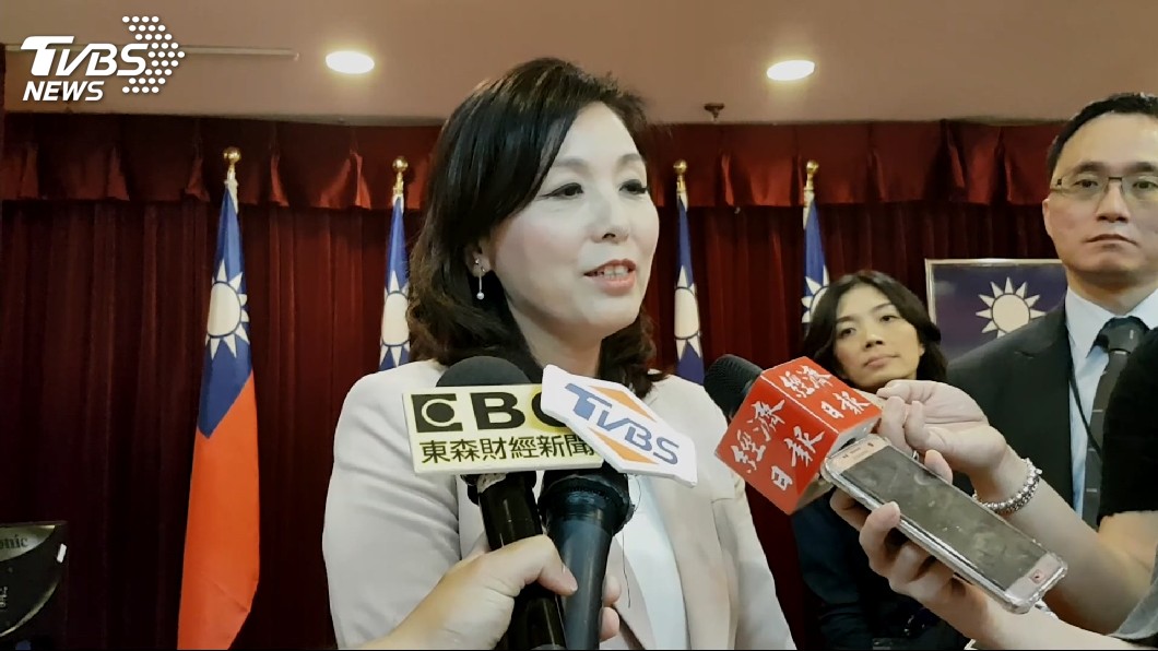 周玉蔻敗訴!「放言40篇文」影射李紀珠私德 判賠180萬元