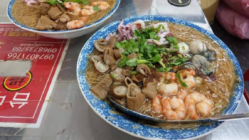 台南麵線超澎湃4種料只要80 網:台北輸慘想移居