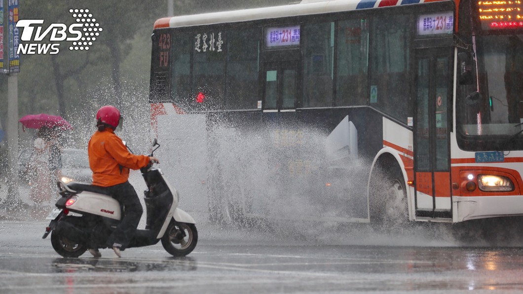 連假泡湯! 氣象局:下週恐「致災性豪雨」襲台
