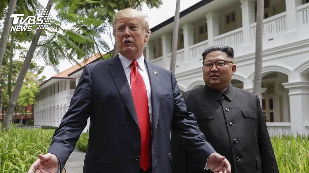 「要拍得又帥又瘦!」川普碎念攝影師 金正恩開嘴臉呆