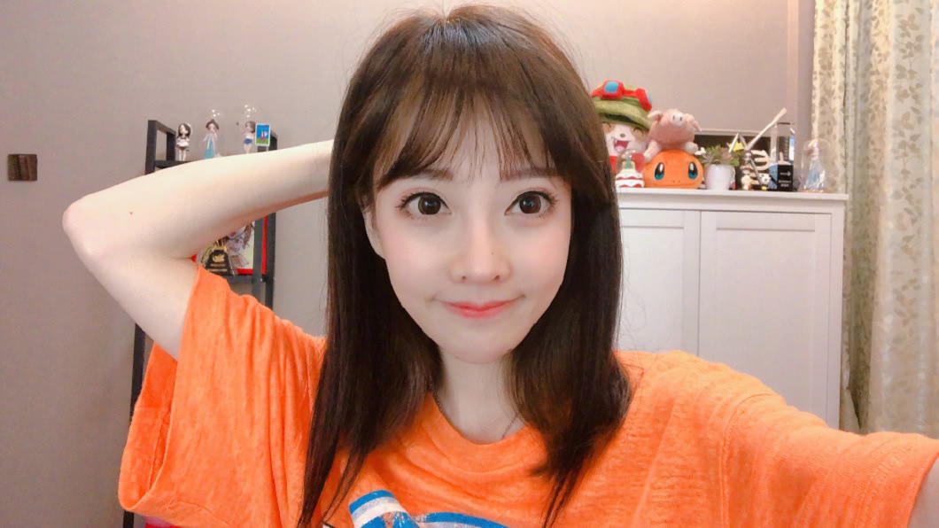 馮提莫乾爹是15K會計 挪公款10月斗內4500萬