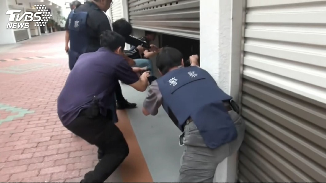 「警察來囉」!摩鐵換房窩藏嫌犯 挨罰30萬