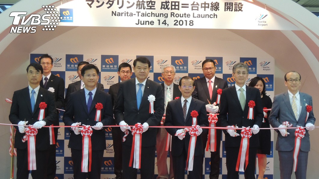台中到東京首航　林佳龍盼載來更多日客