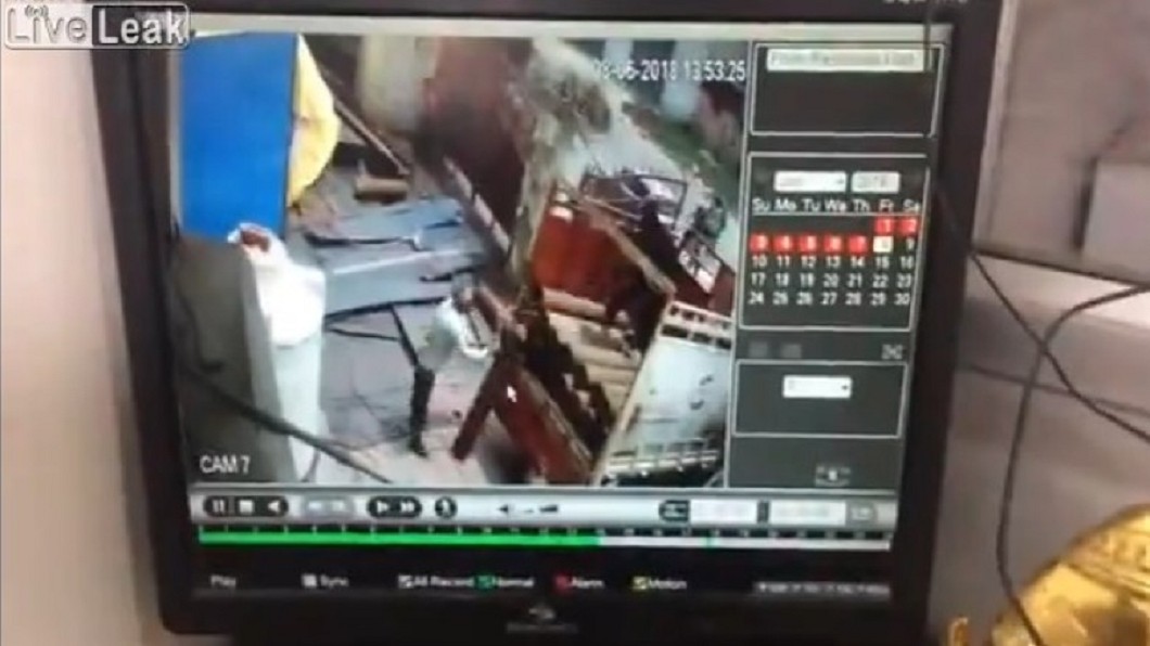 圖/翻攝《LiveLeak》