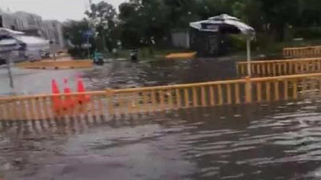 陸華南迎入梅首暴雨　福州淹水2人遭電暈