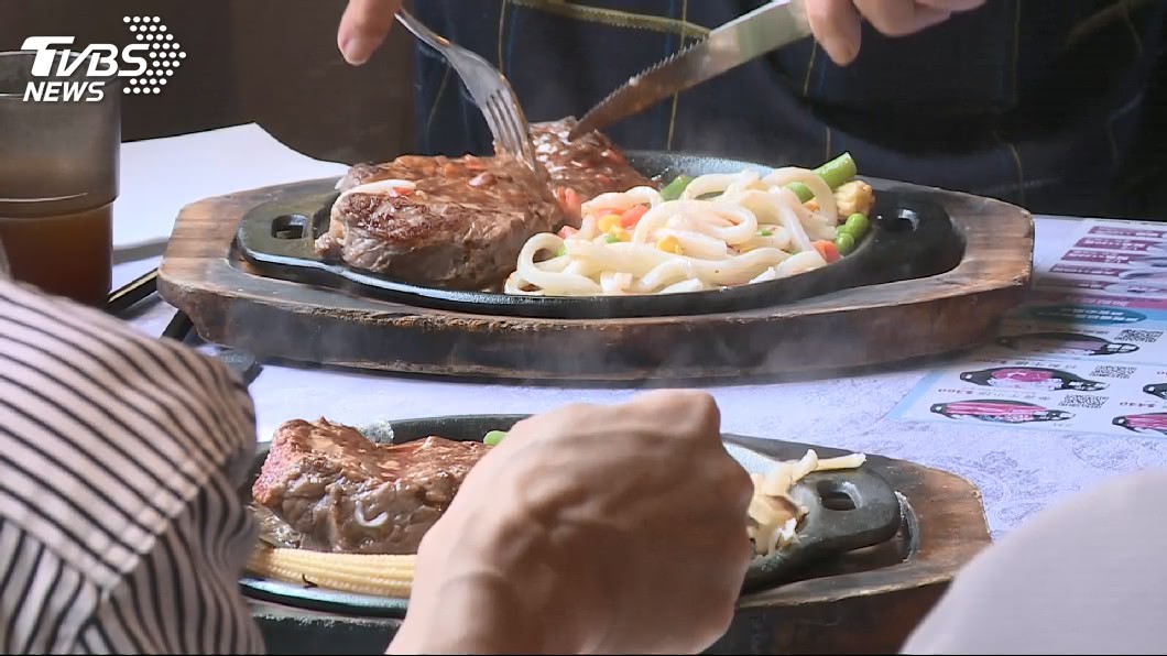 抽獎送排餐!孝順女創假帳號「詐騙」阿嬤 背後原因暖炸