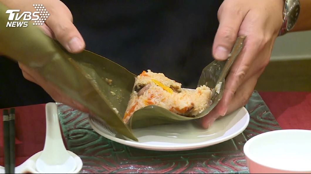 囧爆!連吃4天粽便秘腹痛 醫傻眼挖出4公斤便便